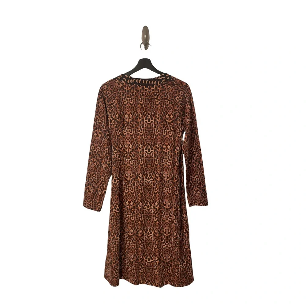 NEW Soft Surroundings Animal Print Safari Surplice Fixed Wrap Dress Medium - Picture 2 of 4